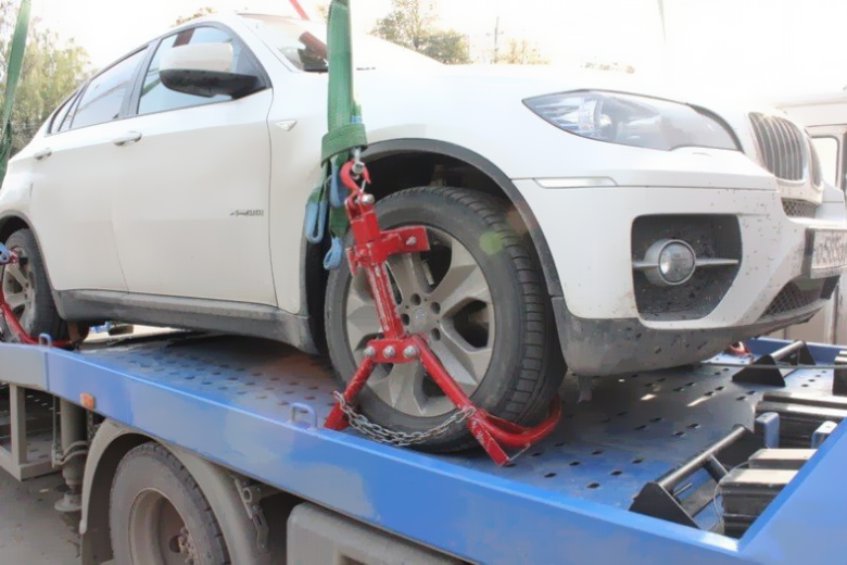Захват для легкового автомобиля